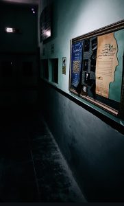 اتاق فرار پروانگی